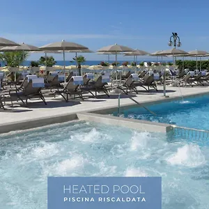 **** Hotel Cavalieri Palace & Italien